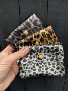 Leather Purse - Metallic Grey Leopard